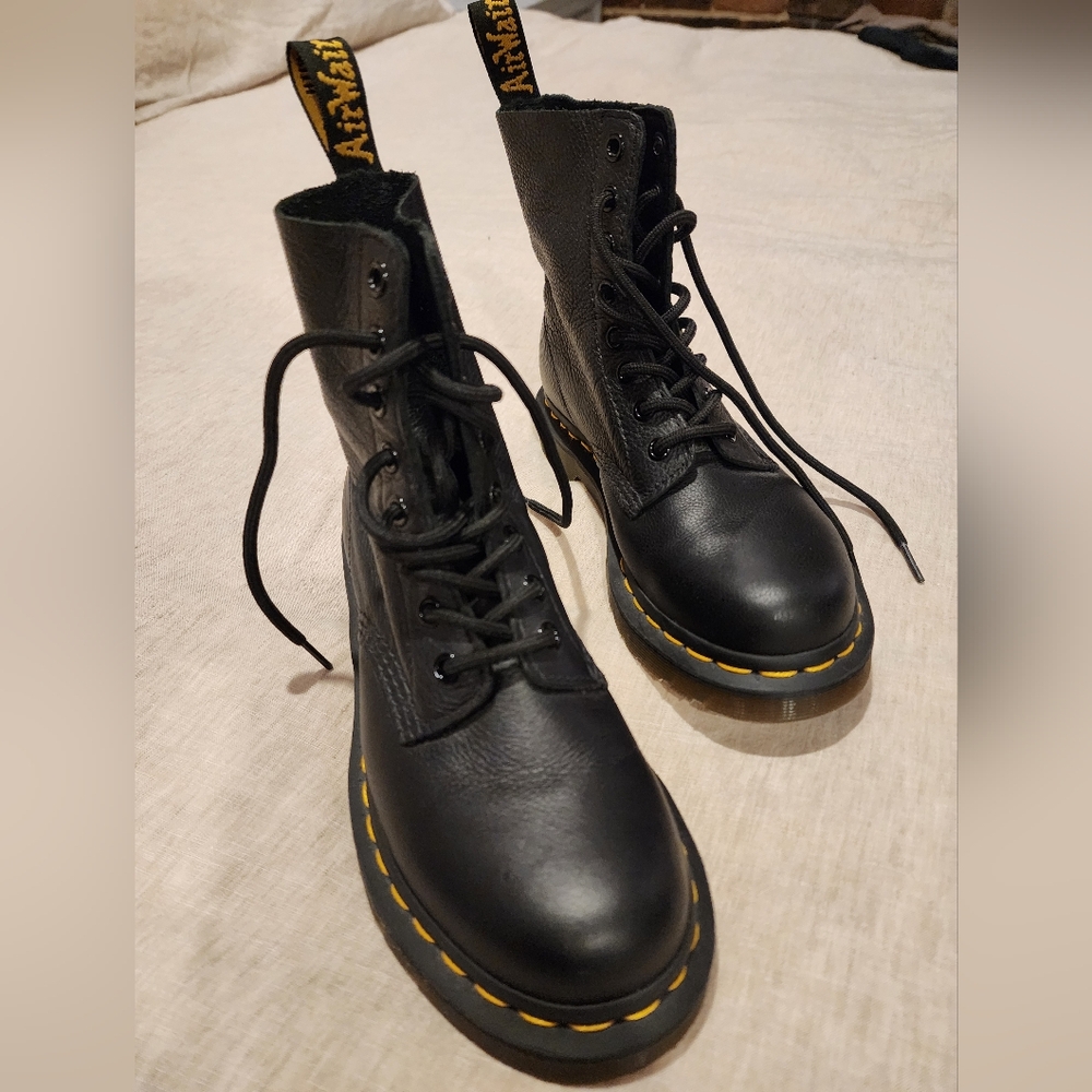 Dr. Martens 1460 Black Leather Boots Size 6 Women